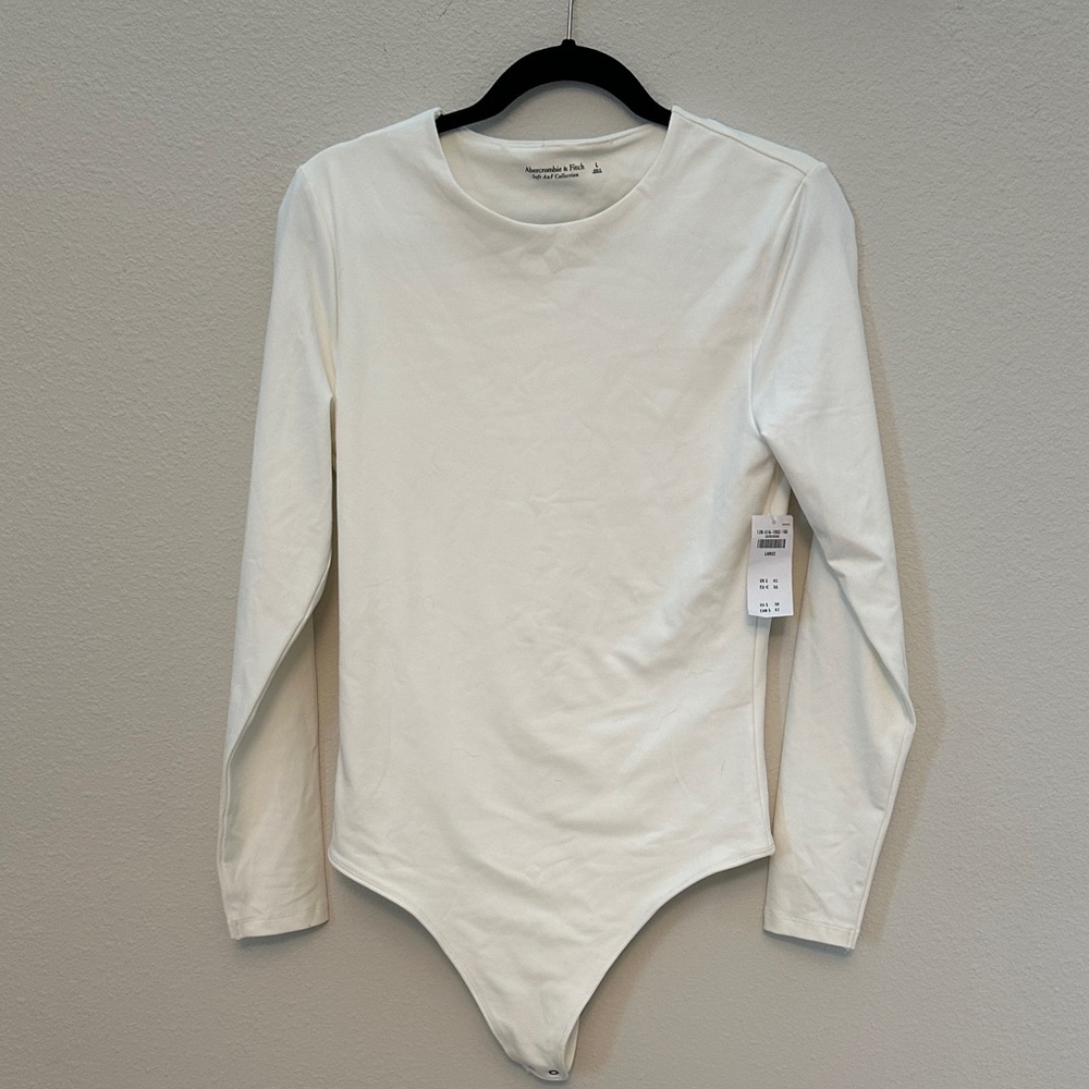 Abercrombie & Fitch Cream Soft Collection Top